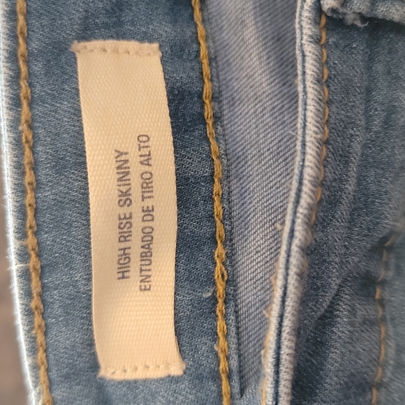 Universal Thread jeans - Picture 4 of 5